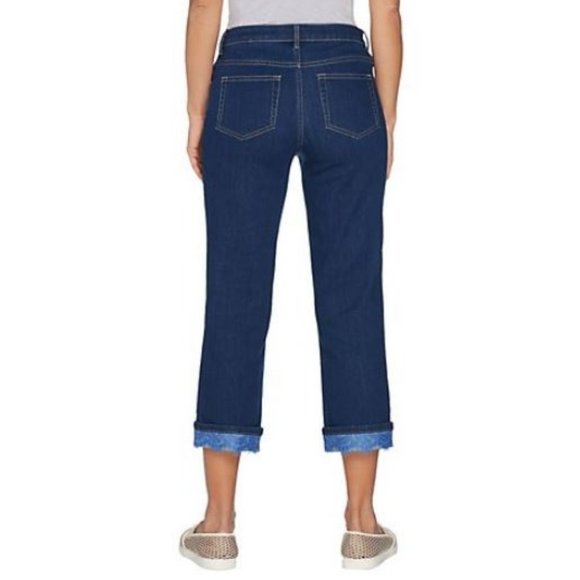 LOGO Straight Crop Refined Jeans with Lace Cuff - Picture 2 of 3